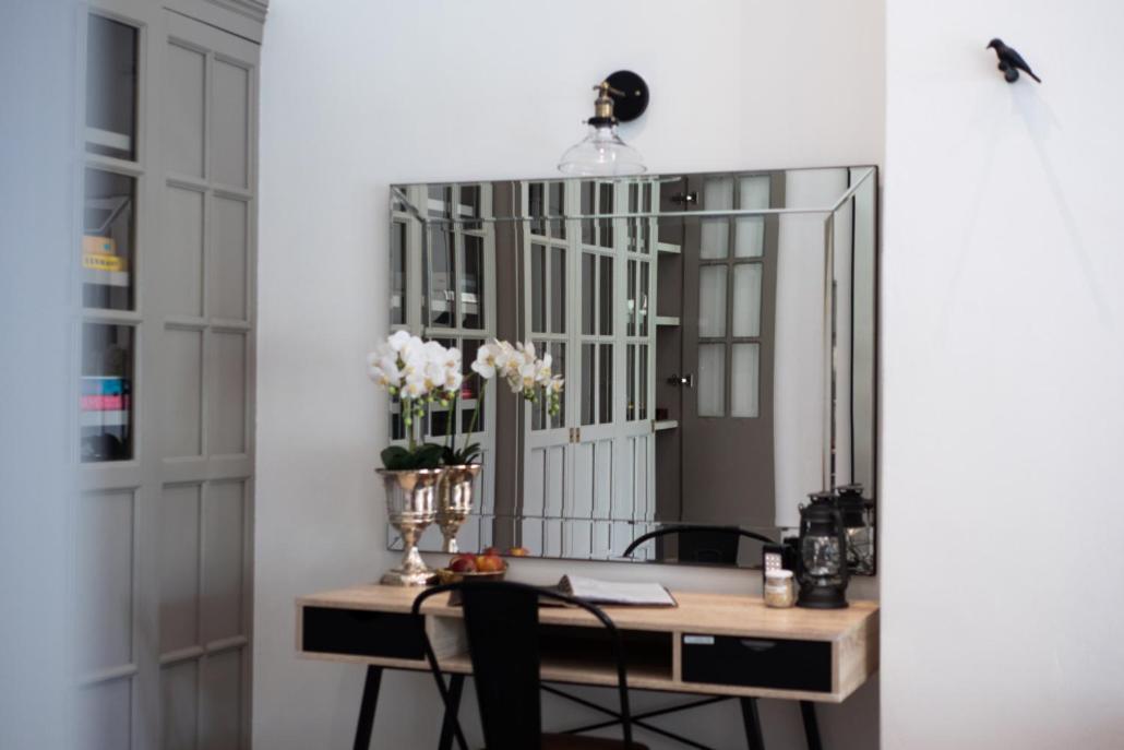 Liedjiesbos Urban Olive Farm Bed & Breakfast Bloemfontein Ngoại thất bức ảnh